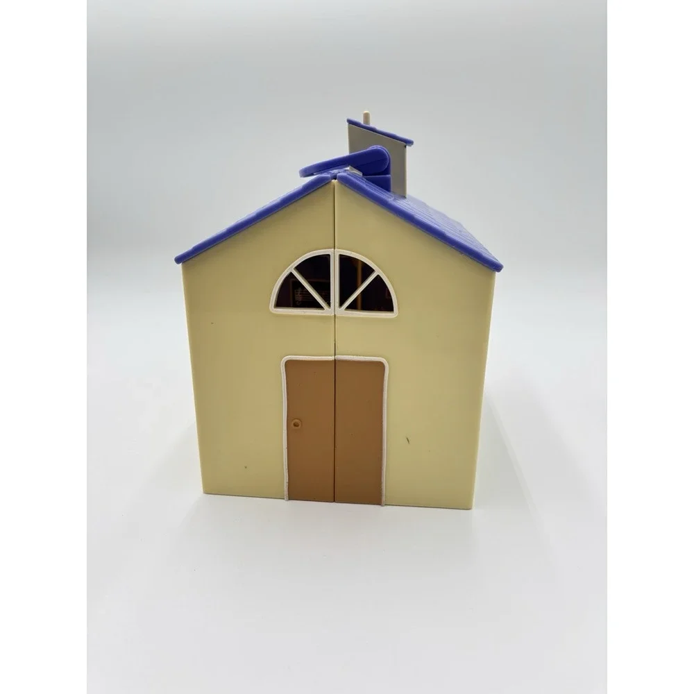 Fisher-Price bring classroom